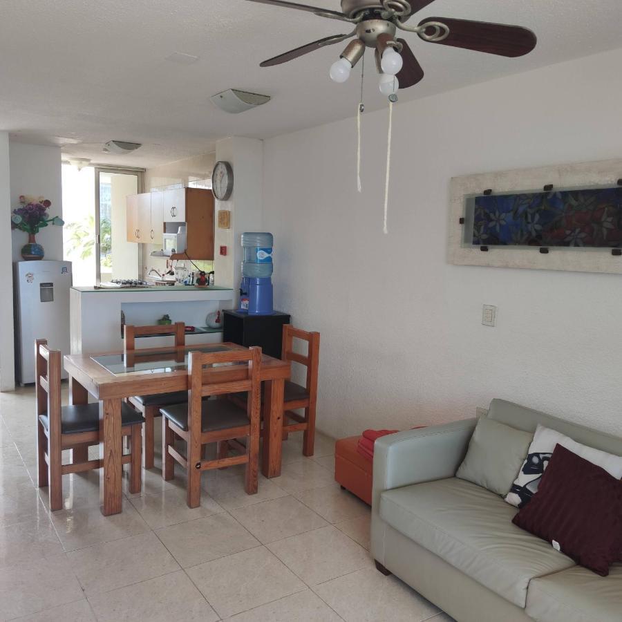 Bella Beach Condo Vacation 2 Bedrooms كانكون المظهر الخارجي الصورة